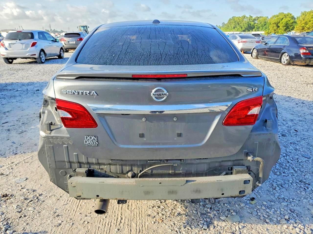 2019 Nissan Sentra Sr - Фото 6