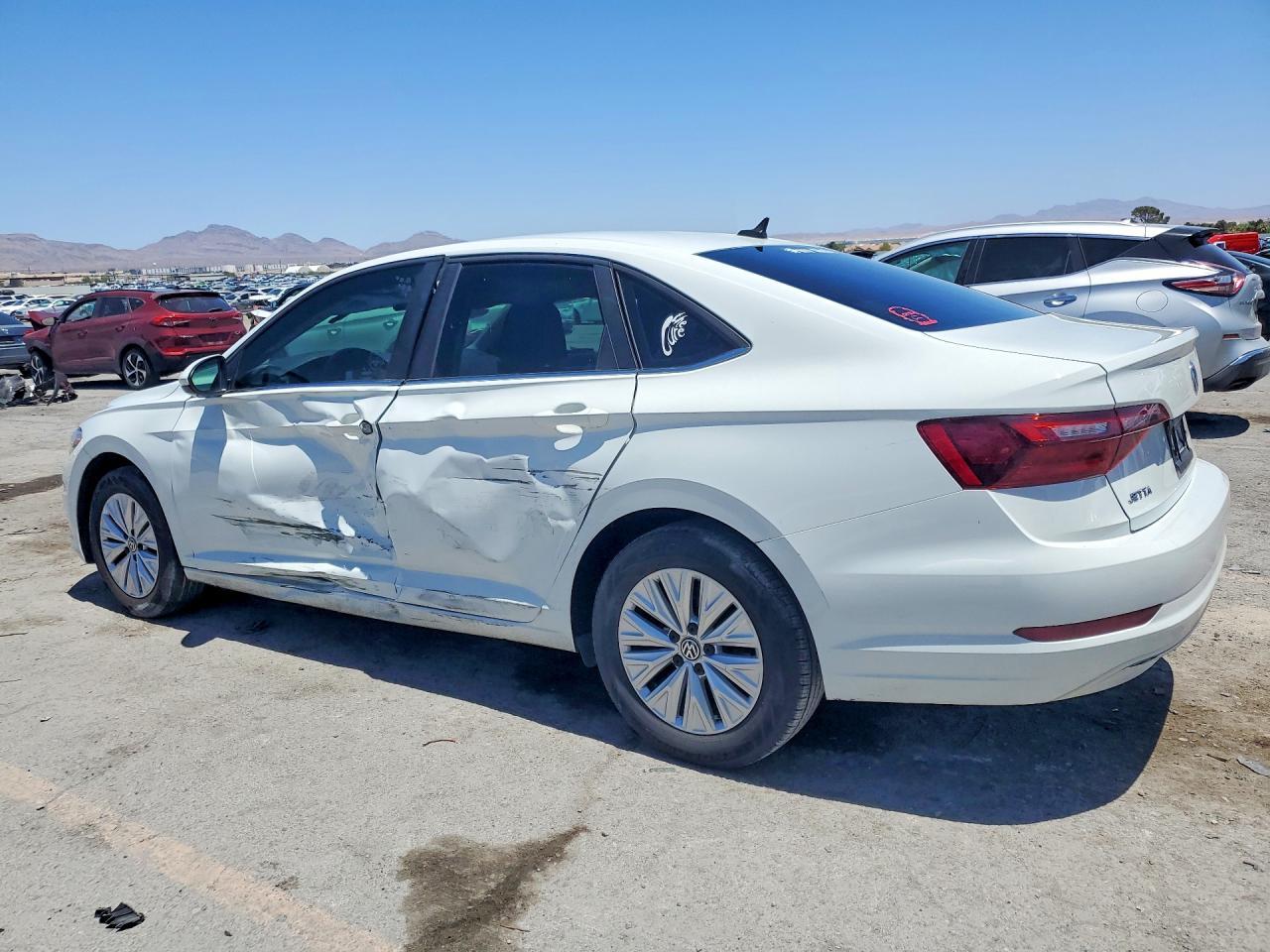 2020 Volkswagen Jetta S/Se/R-Line - Фото 2