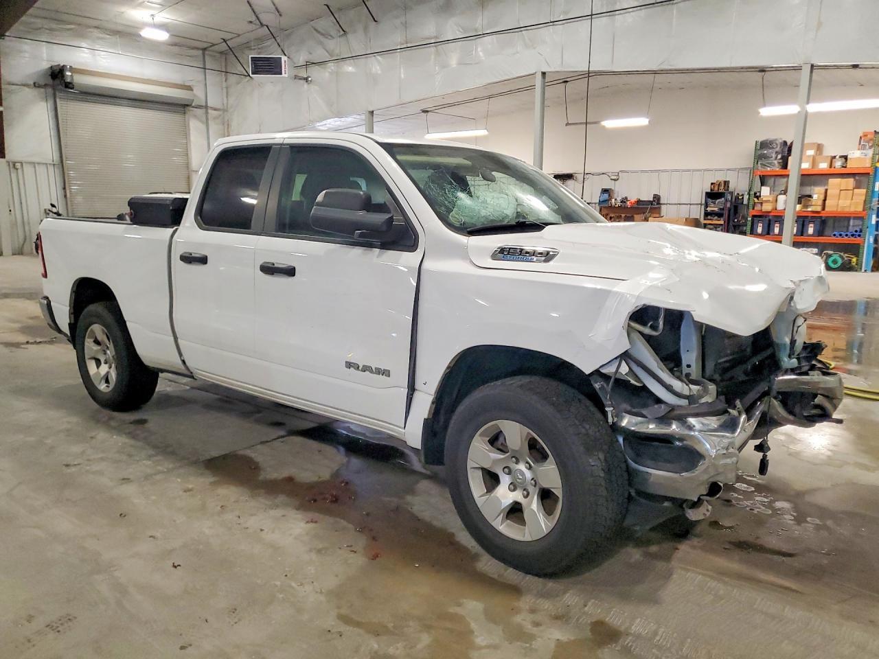 2021 Ram 1500 Tradesman - Фото 4