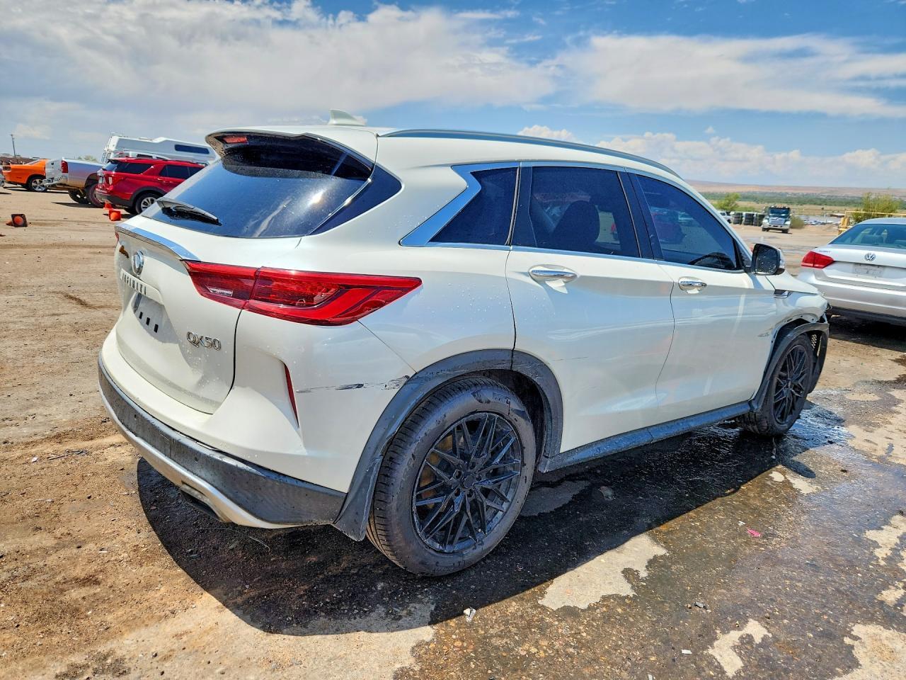 2020 Infiniti Qx50 Luxe - Image 3