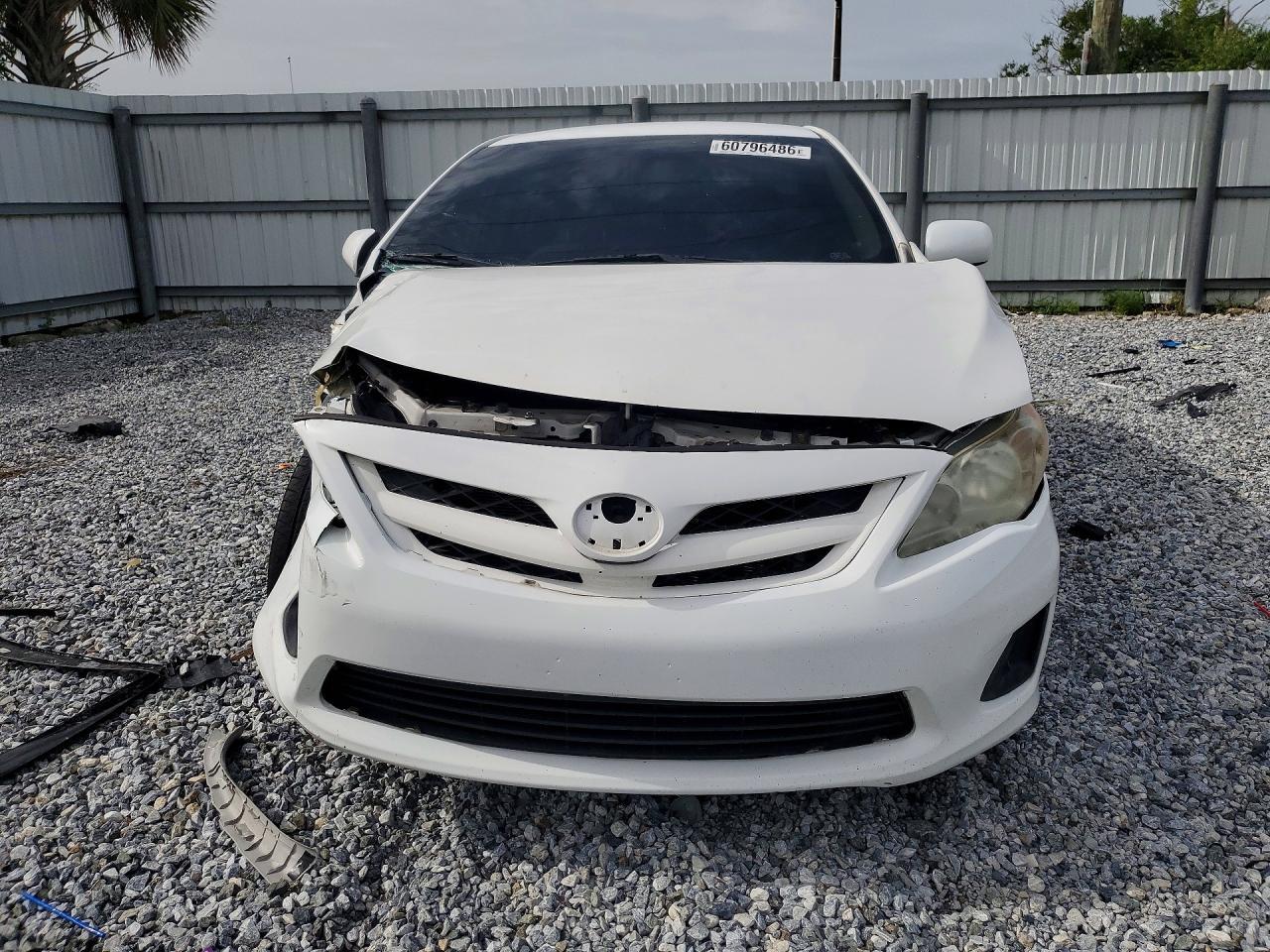 2011 Toyota Corolla Le - Фото 5