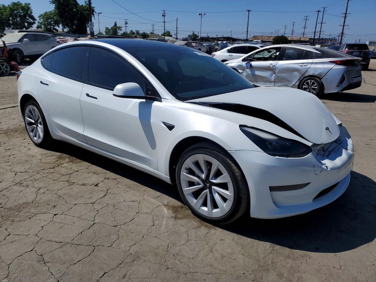 2023 Tesla Model 3 - Image 4
