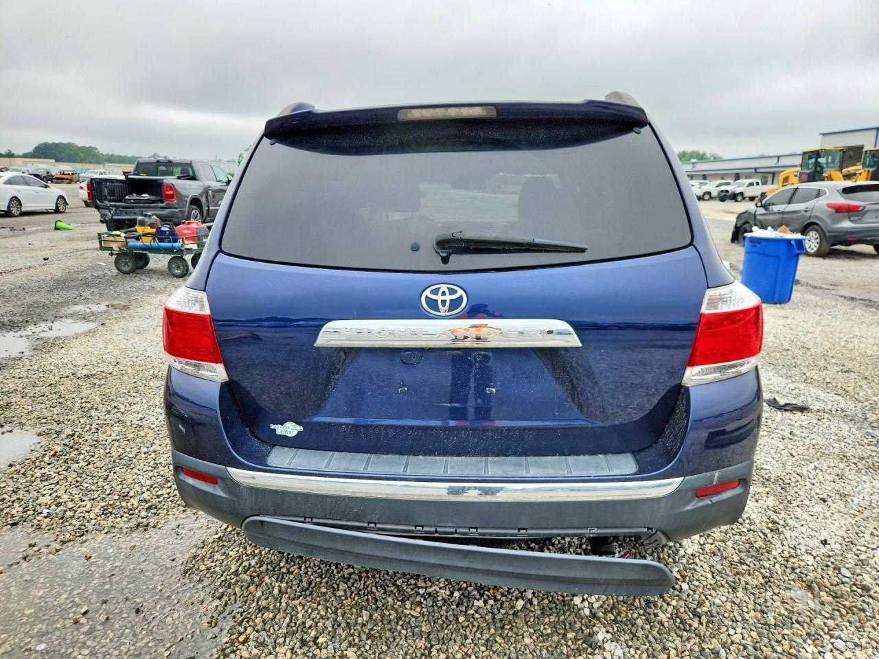 2012 Toyota Highlander Limited - Фото 6