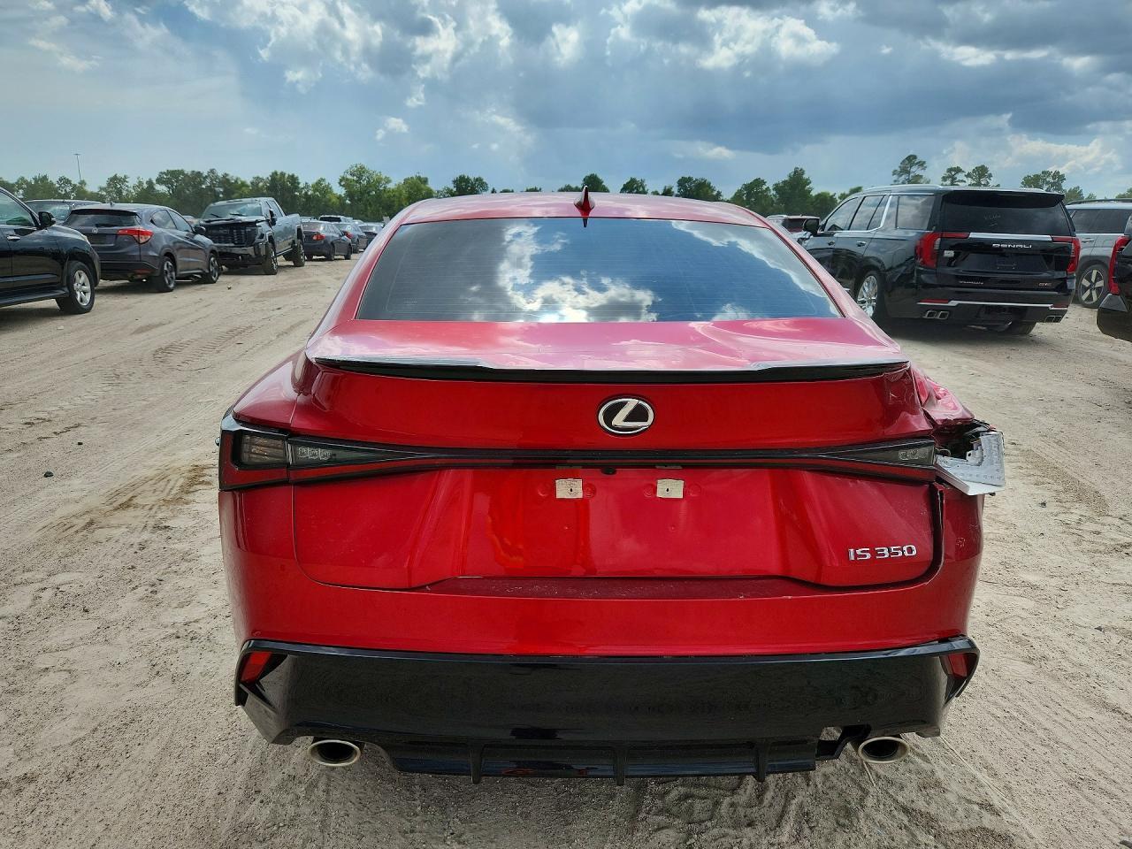 2025 Lexus Is 350 F Sport Design - Image 6