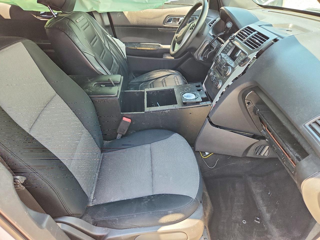 2015 Ford Explorer Police Interceptor - Image 7