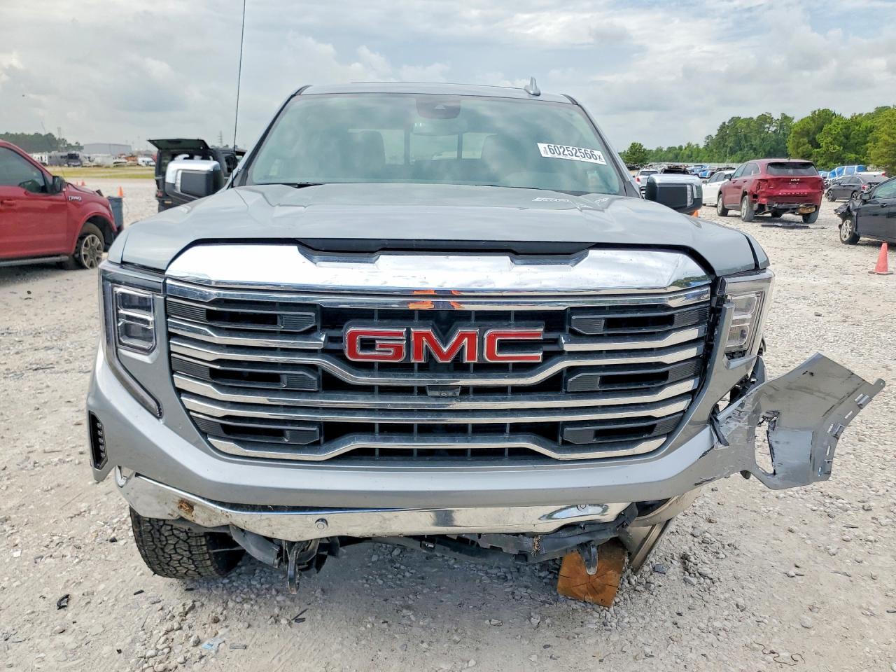 2026 GMC Sierra K1500 Slt - Image 5