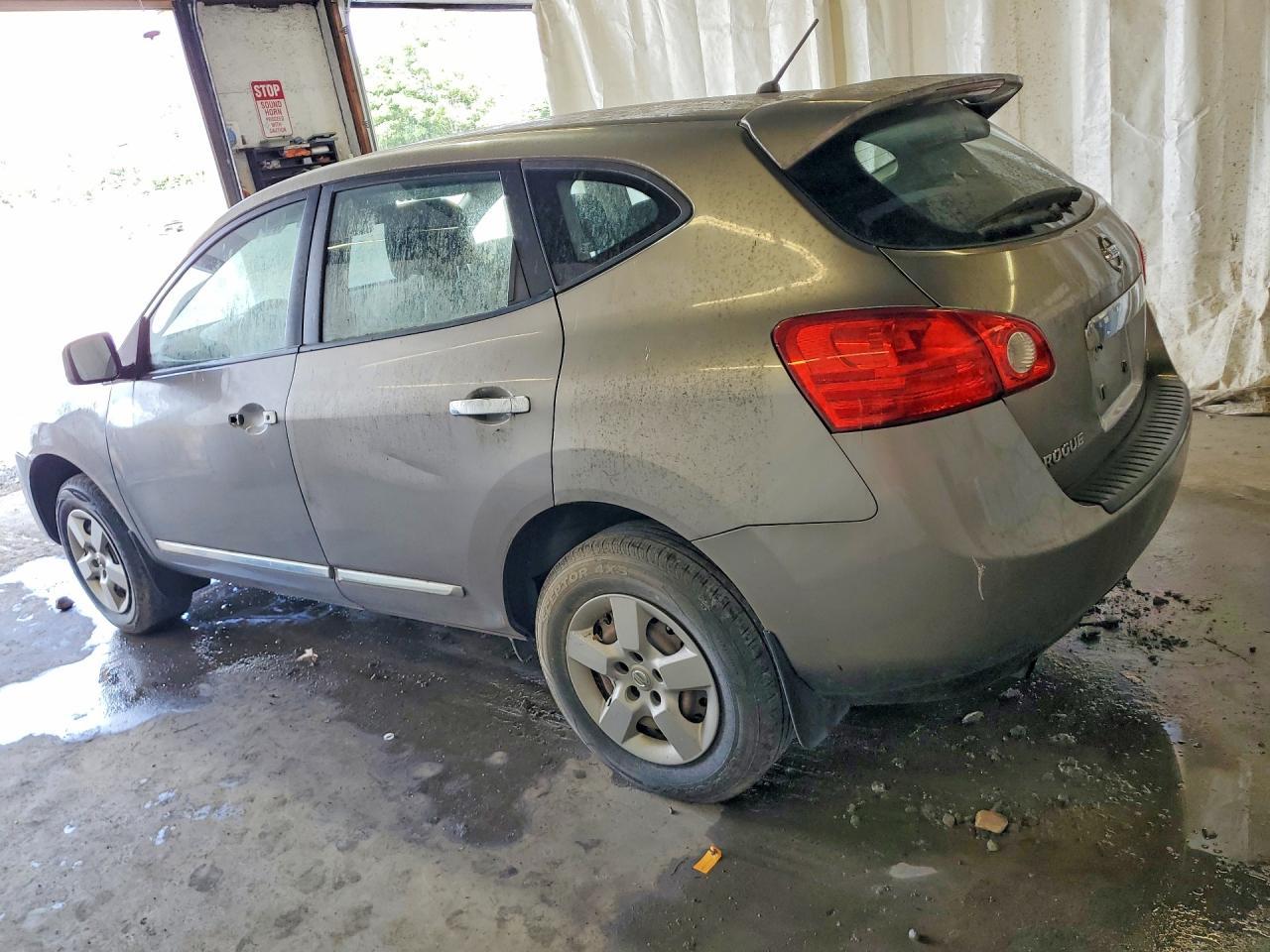 2011 Nissan Rogue S - Фото 2
