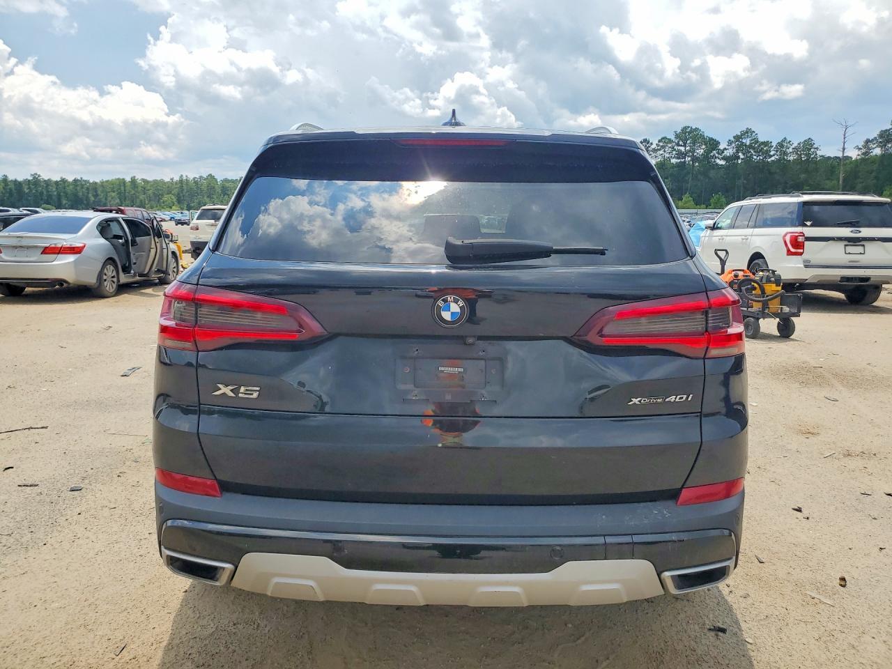 2022 BMW X5 xDrive40I - Image 6