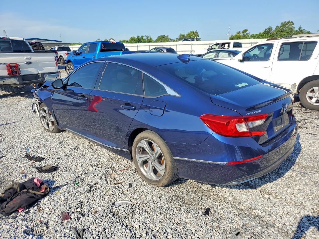 2019 Honda Accord Ex - Image 2