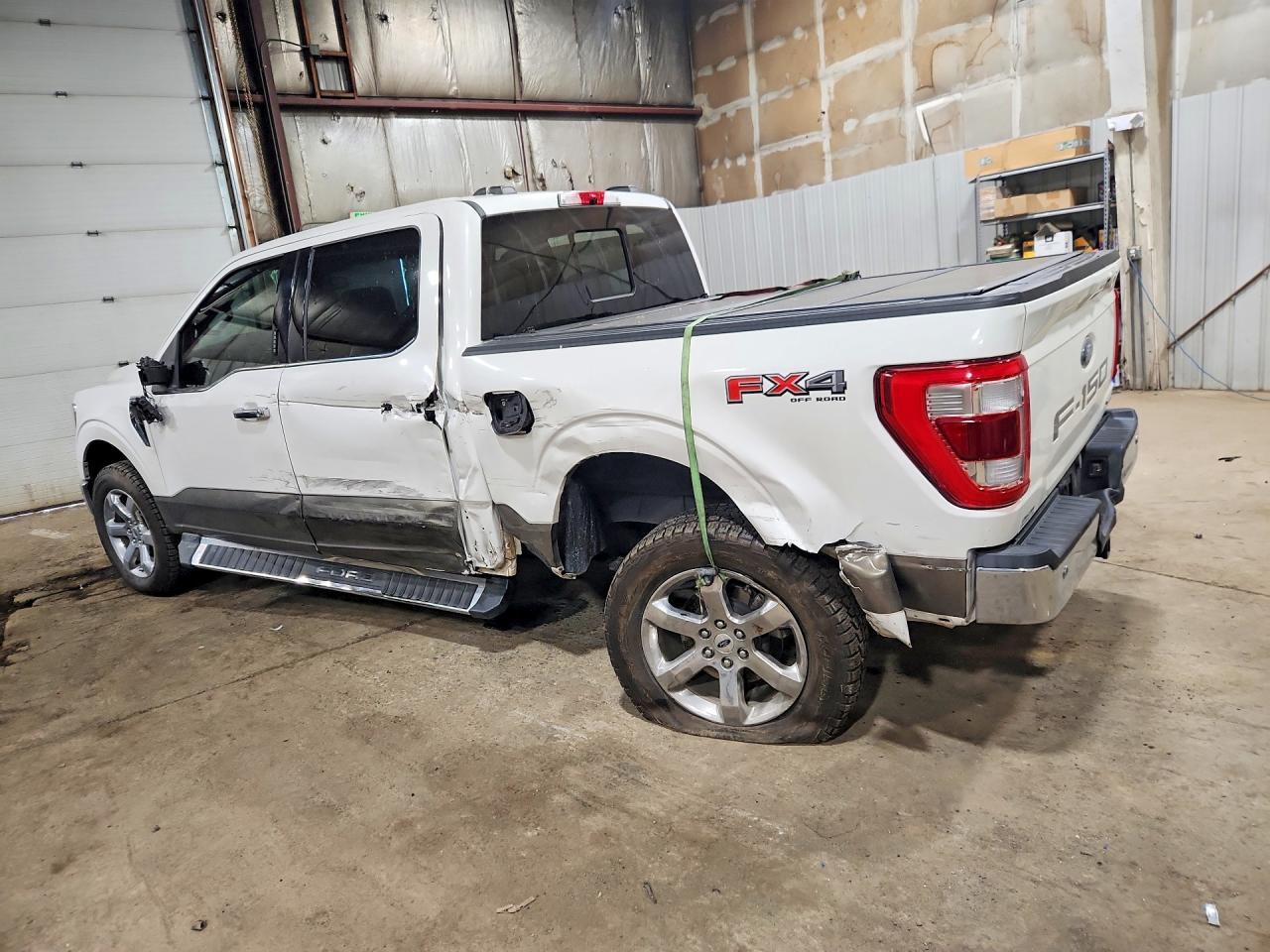 2023 Ford F150 Supercrew - Фото 2