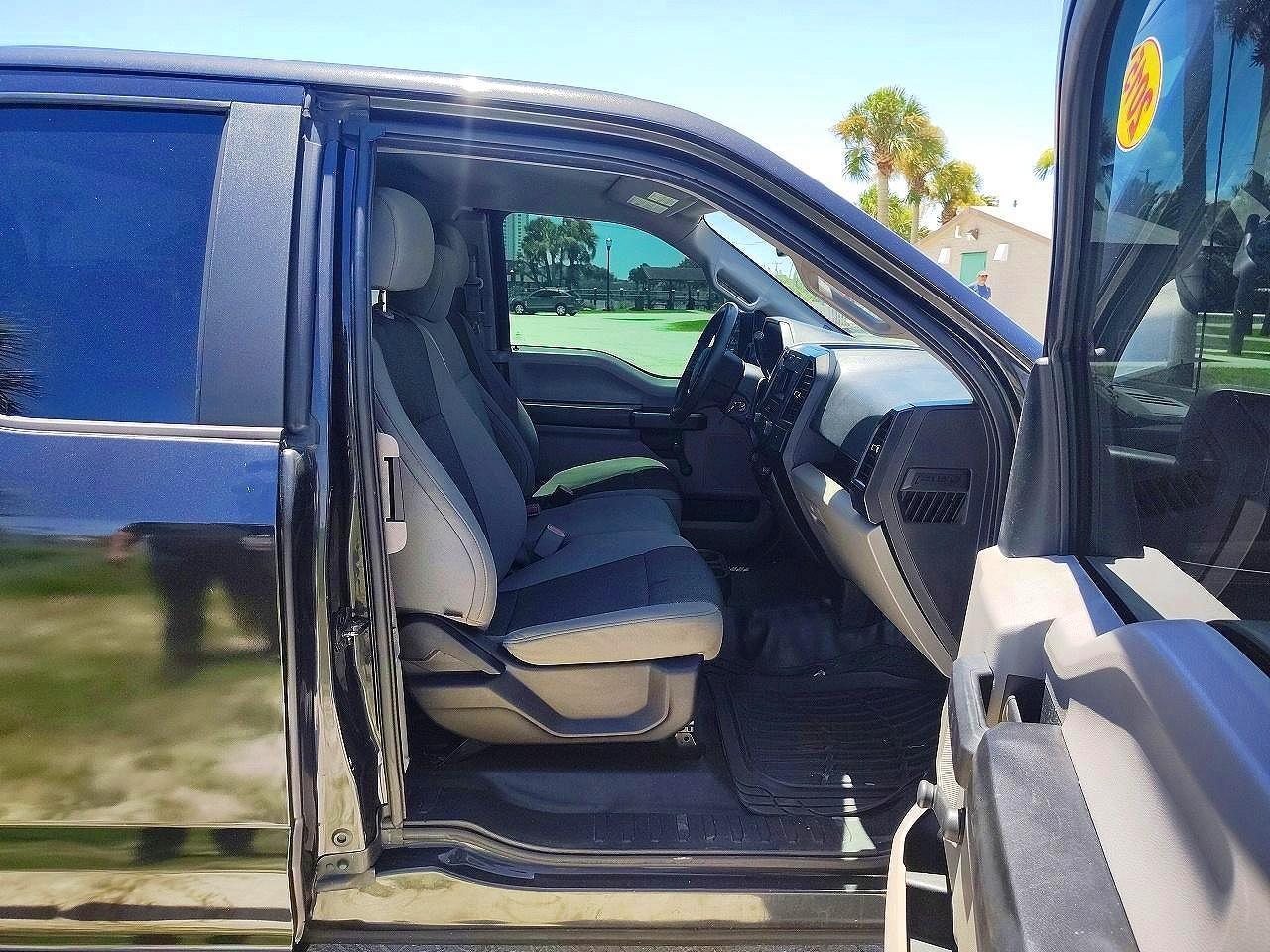 2015 Ford F150 Super Cab - Фото 5