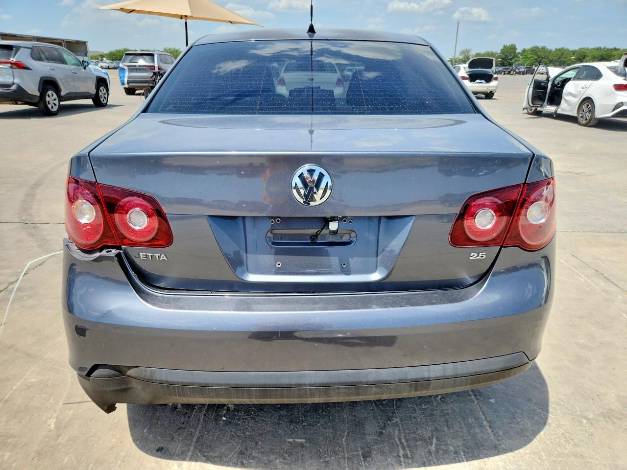 2009 Volkswagen Jetta S - Image 6