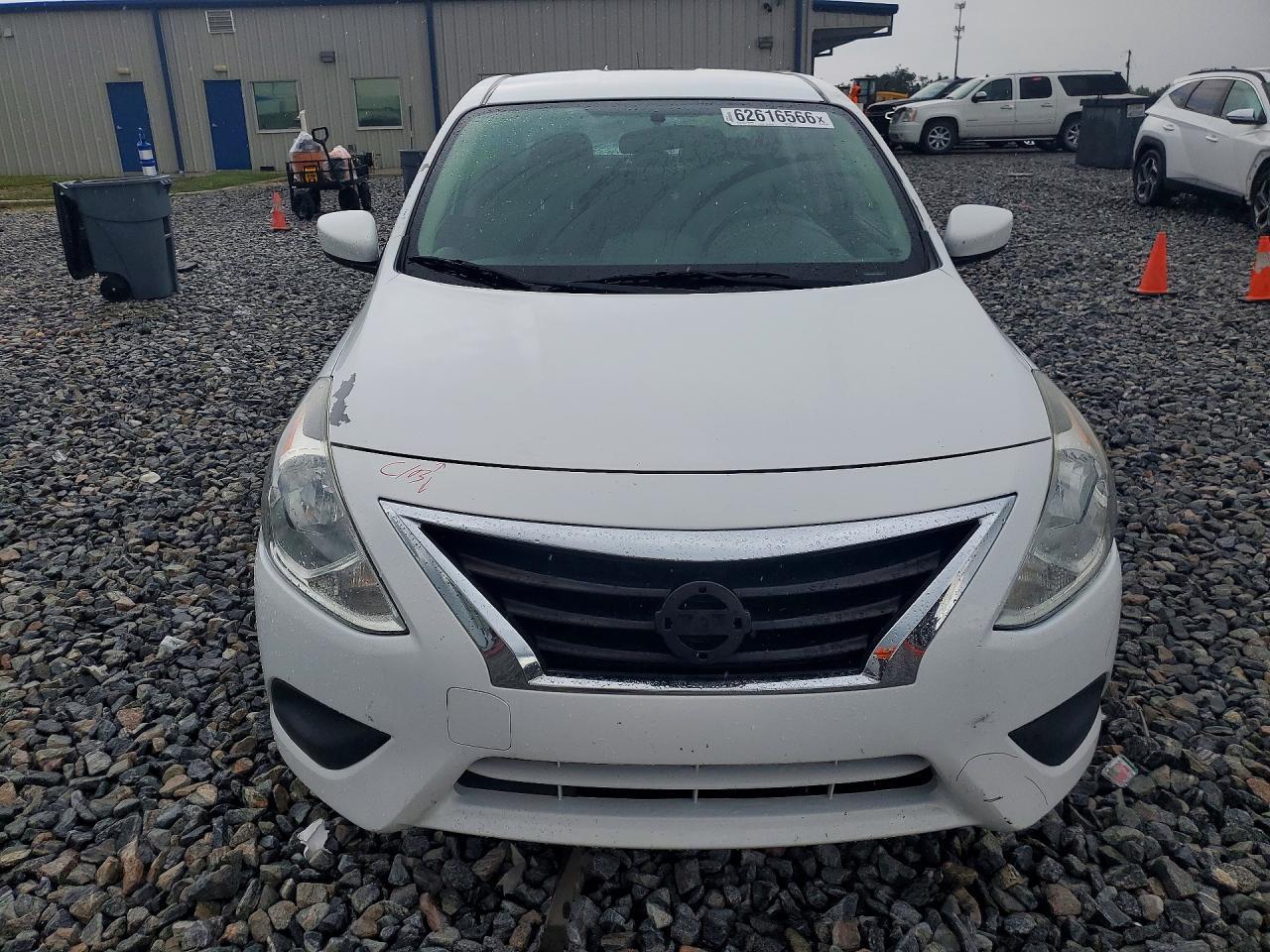 2019 Nissan Versa Sv - Фото 5