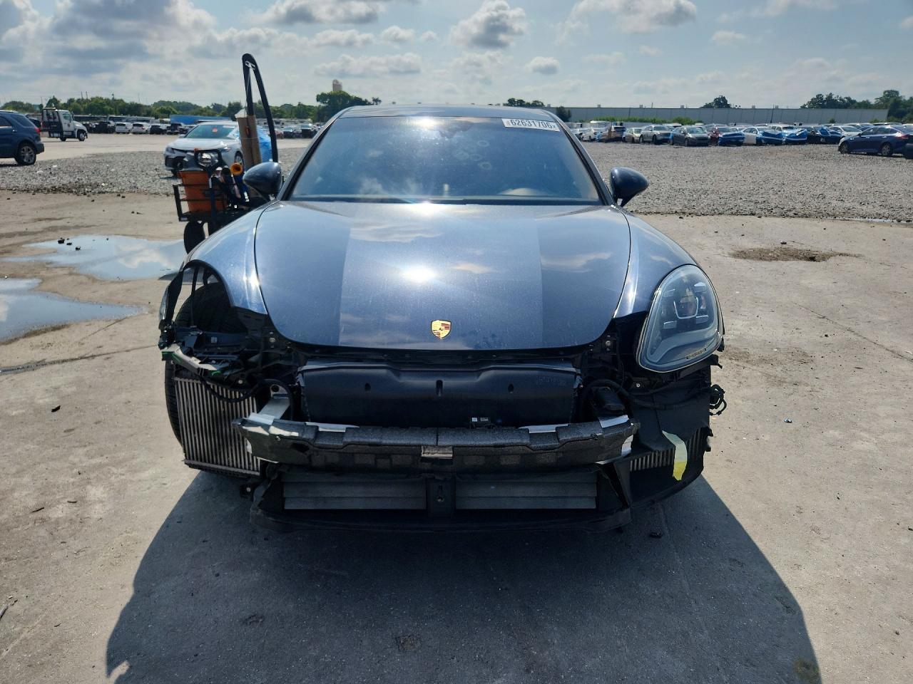 2018 Porsche Panamera 4 E-Hybrid - Фото 5