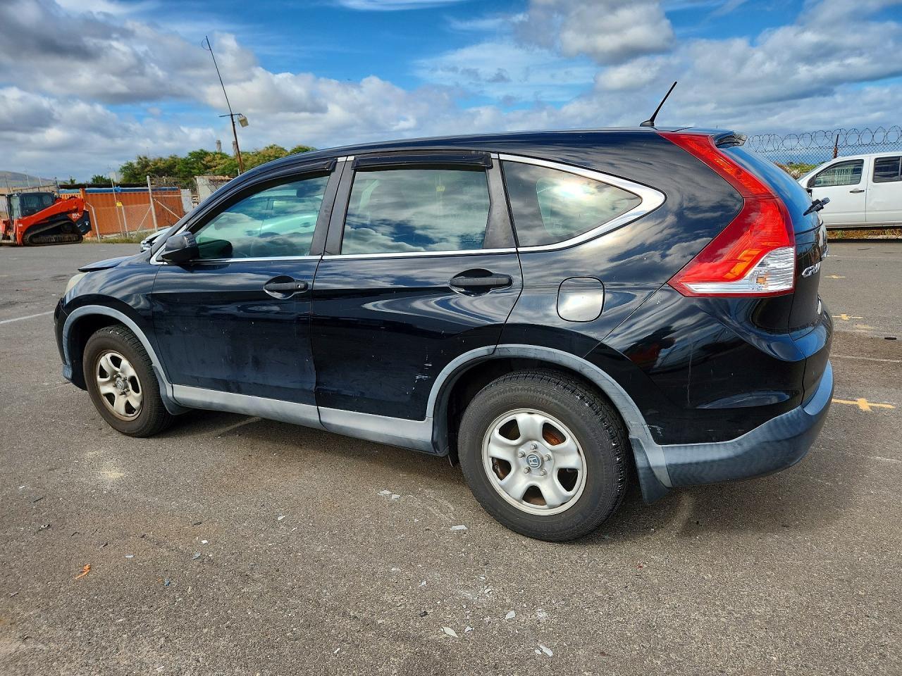 2013 Honda Cr-V Lx - Image 2