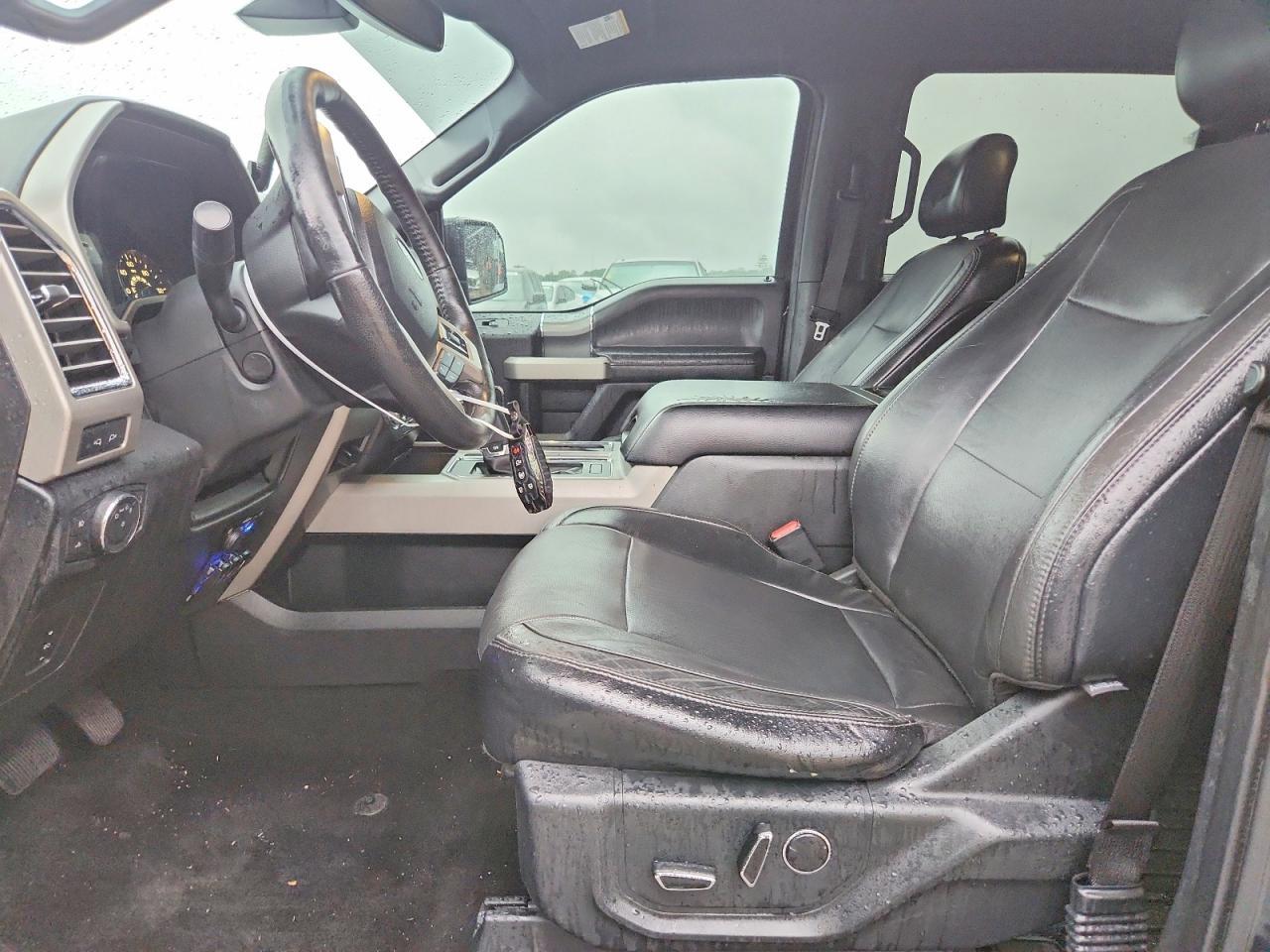 2015 Ford F150 Supercrew - Фото 7