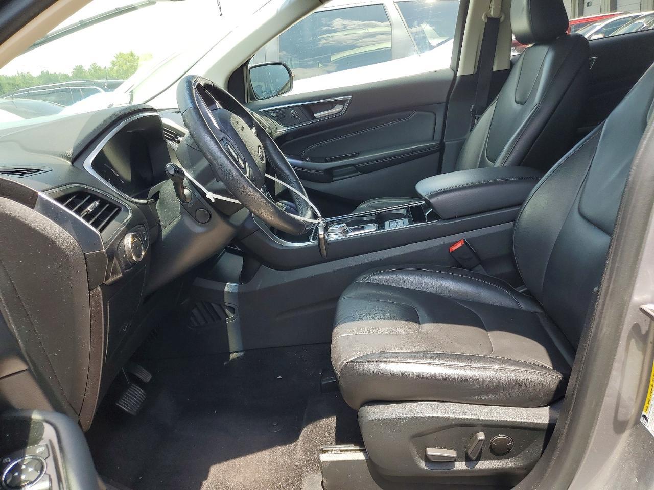 2020 Ford Edge - Фото 7