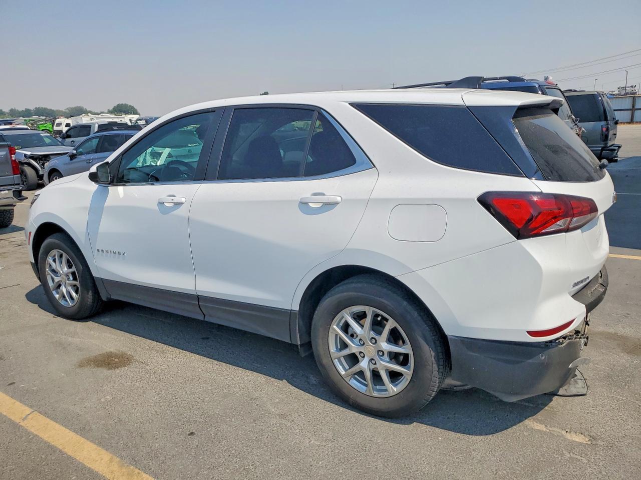 2024 Chevrolet Equinox Lt - Фото 2