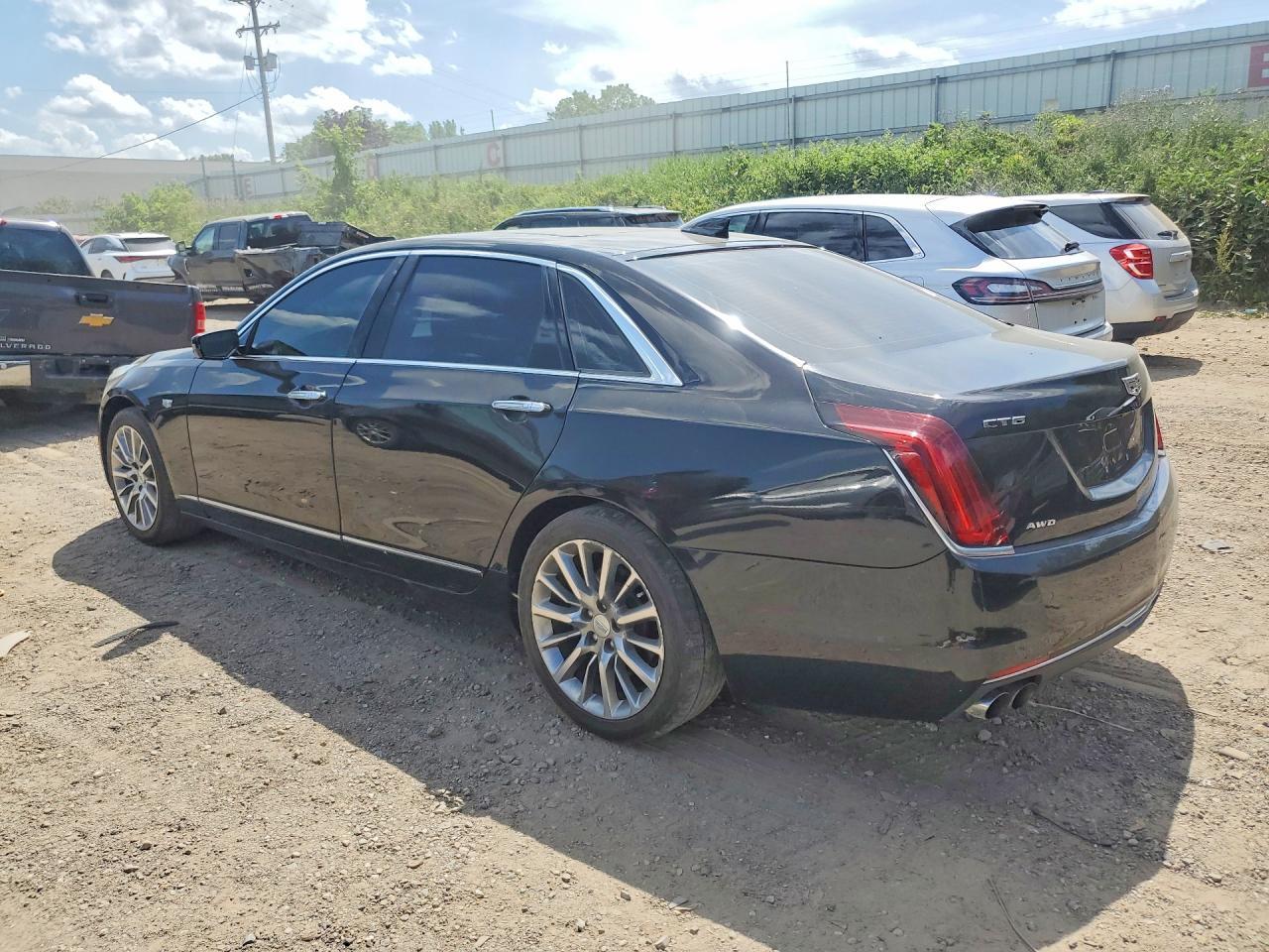 2017 Cadillac Ct6 Luxury - Фото 2