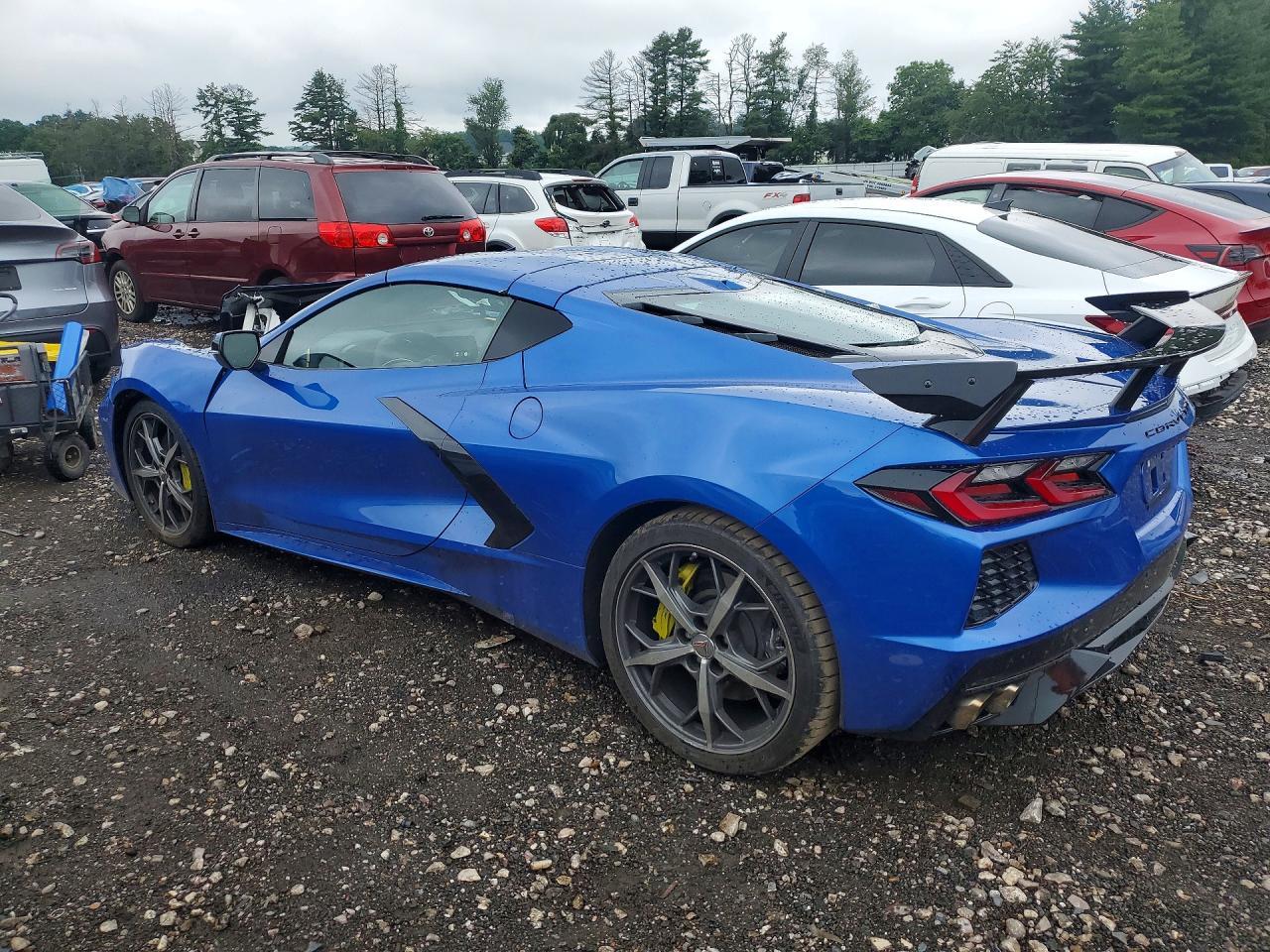 2023 Chevrolet Corvette Stingray 2Lt - Фото 2