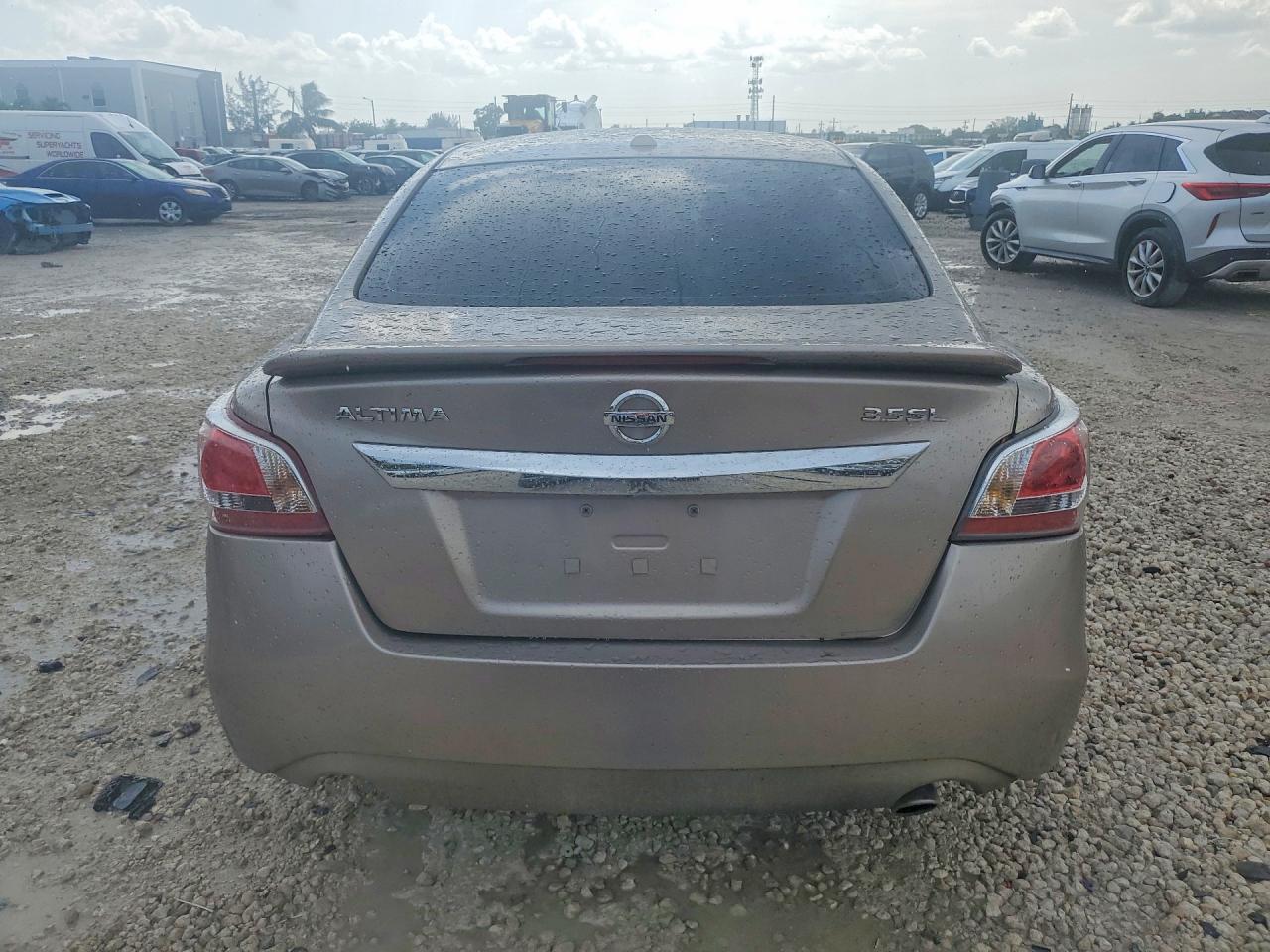 2015 Nissan Altima 2.5 S - Image 6