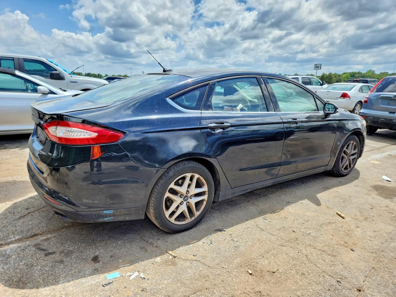2014 Ford Fusion Se - Фото 3
