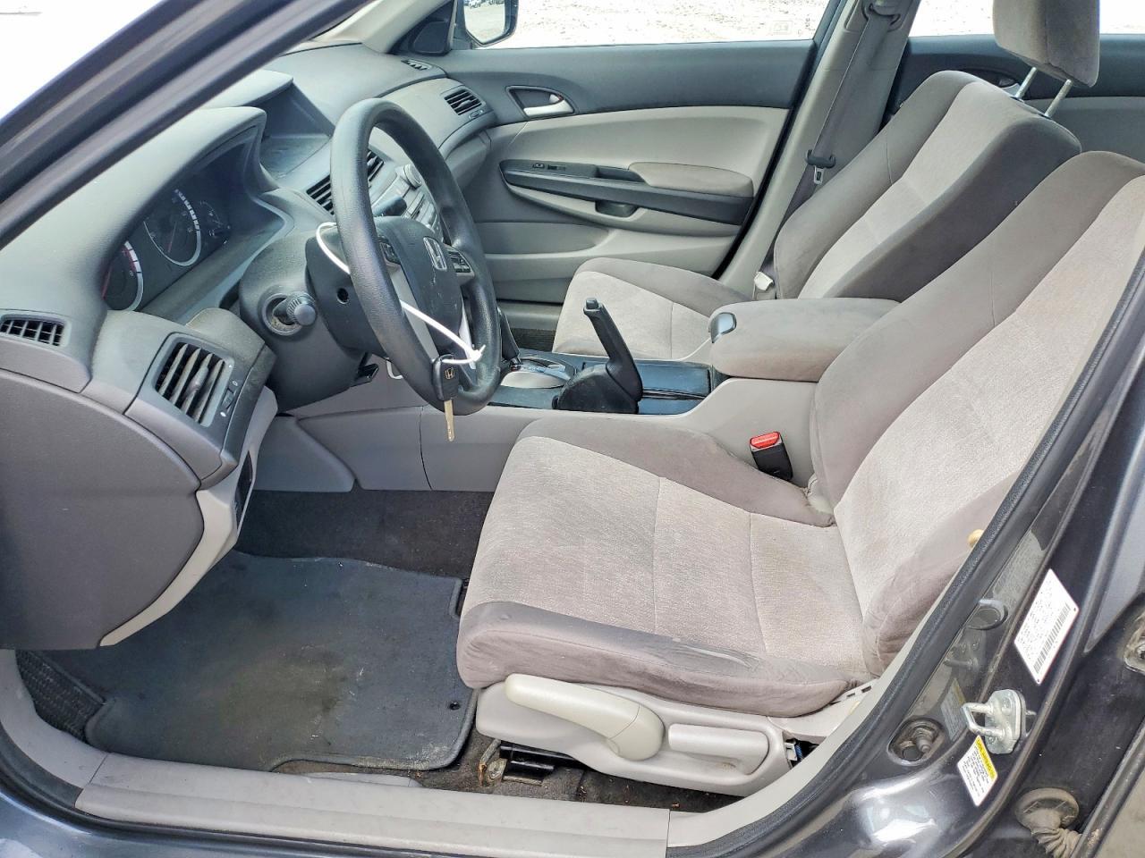 2010 Honda Accord Lx - Image 7