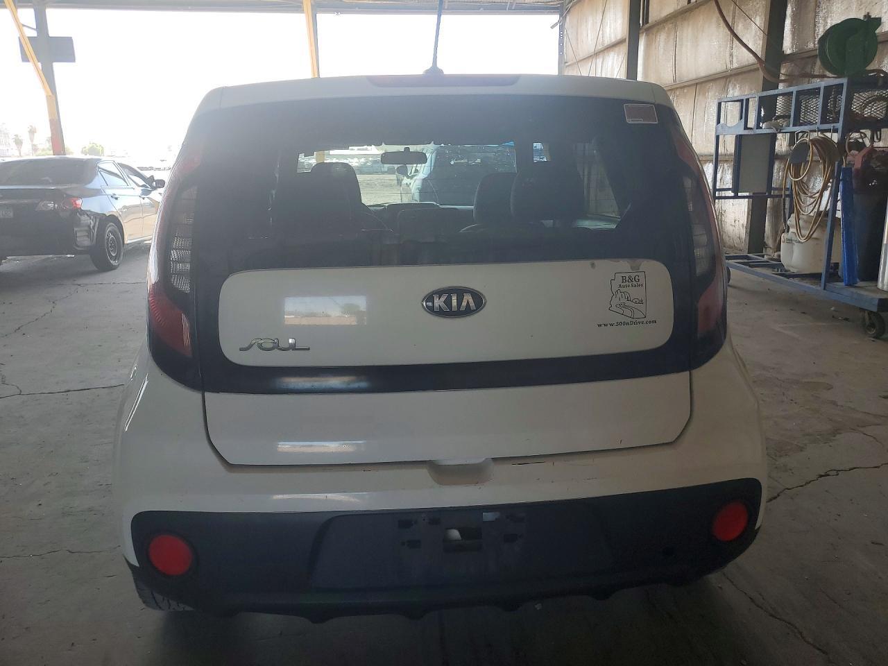 2017 Kia Soul Base - Image 6