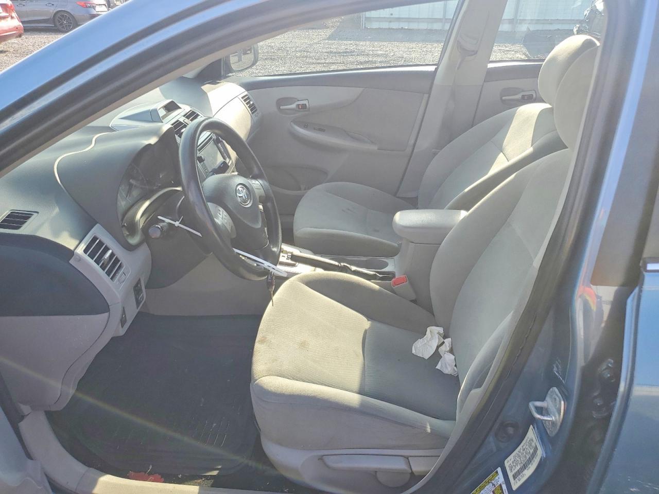 2013 Toyota Corolla Le - Фото 7