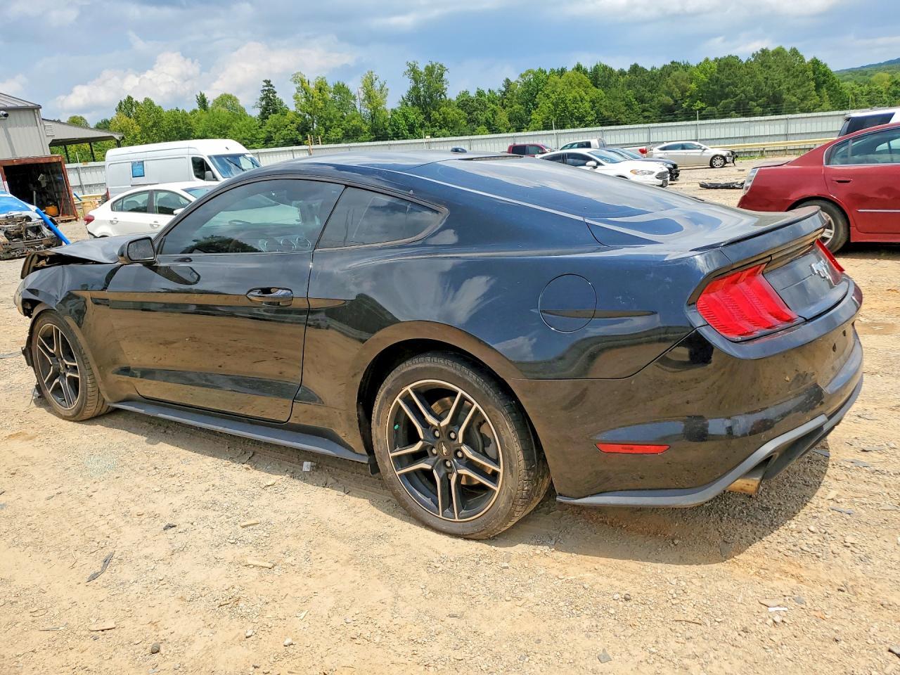 2019 Ford Mustang - Фото 2