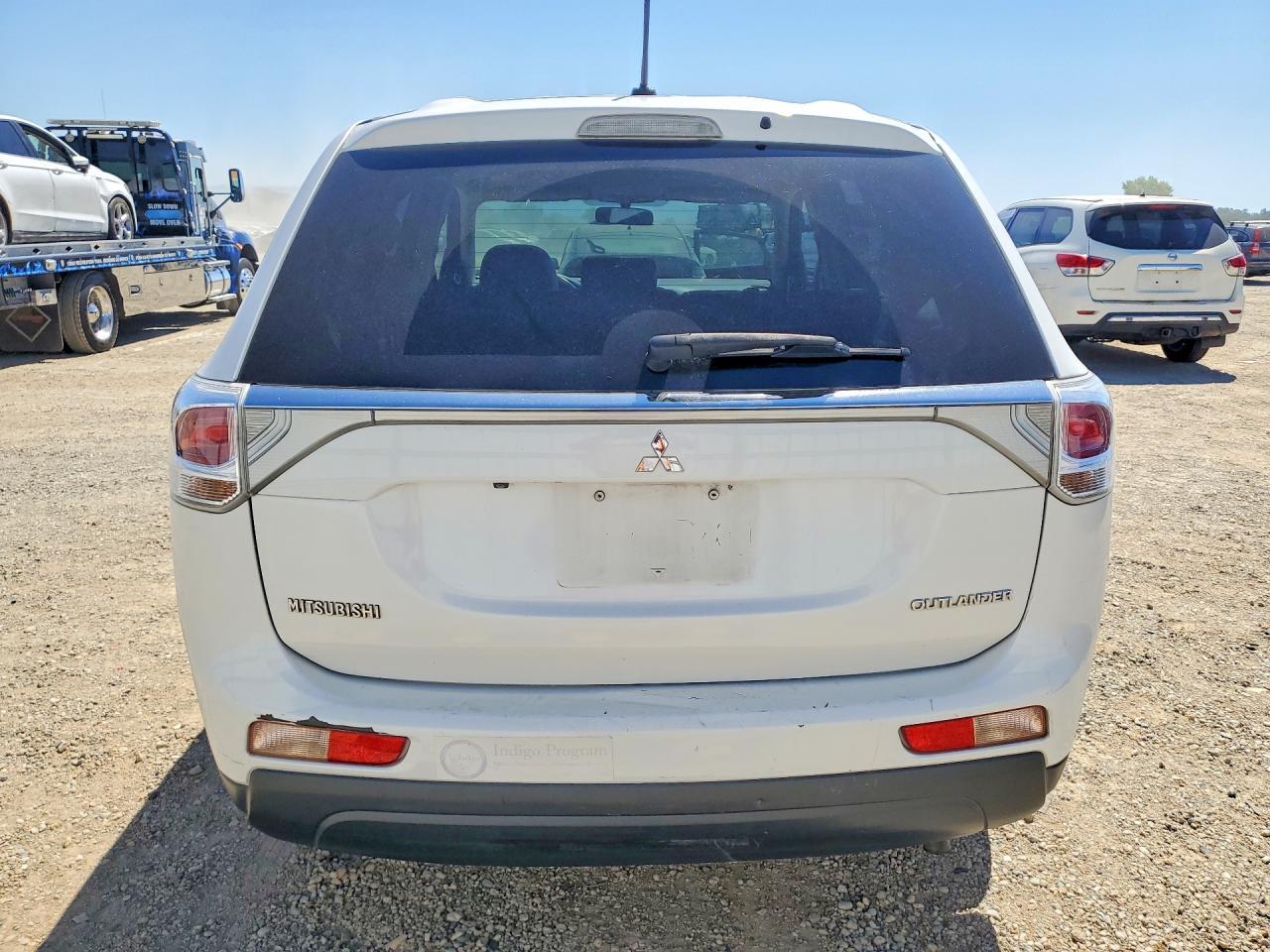 2014 Mitsubishi Outlander Se - Image 6