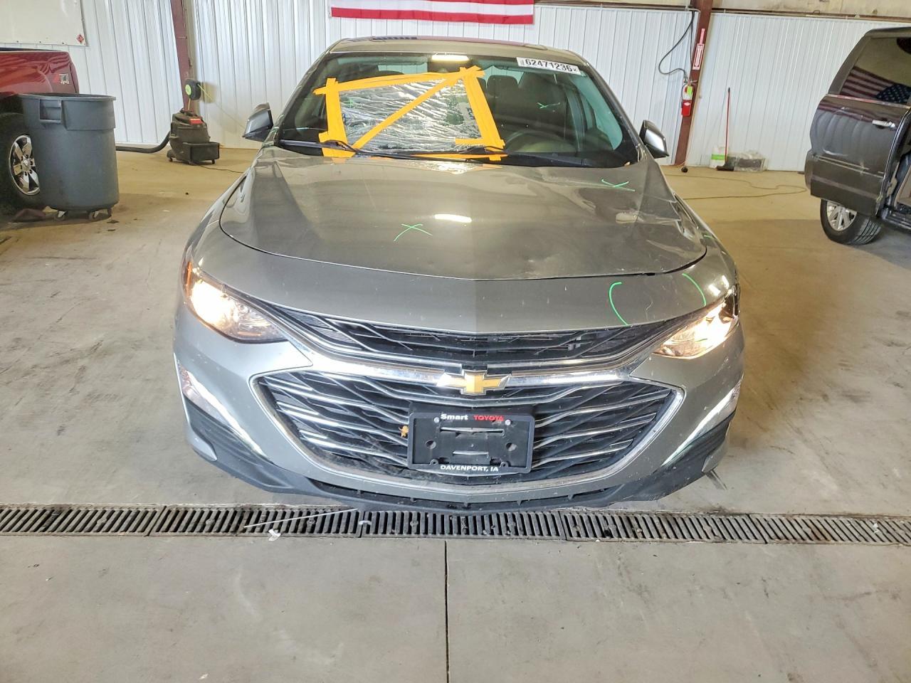 2023 Chevrolet Malibu Lt - Image 5