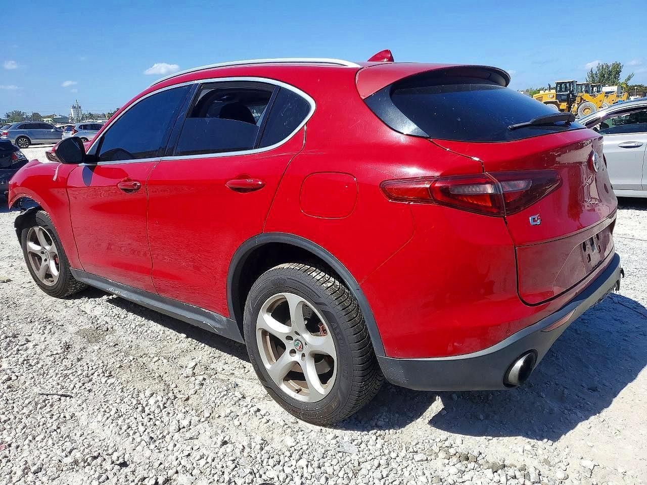 2018 Alfa Romeo Stelvio - Фото 2