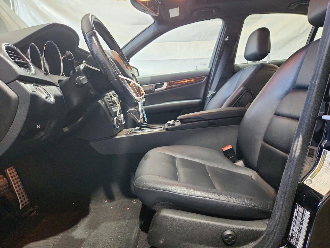 2012 Mercedes-Benz C 300 4Matic - Image 7