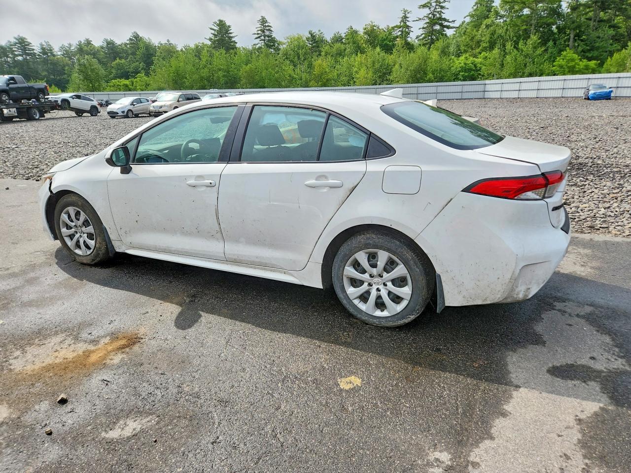2024 Toyota Corolla Le - Фото 2