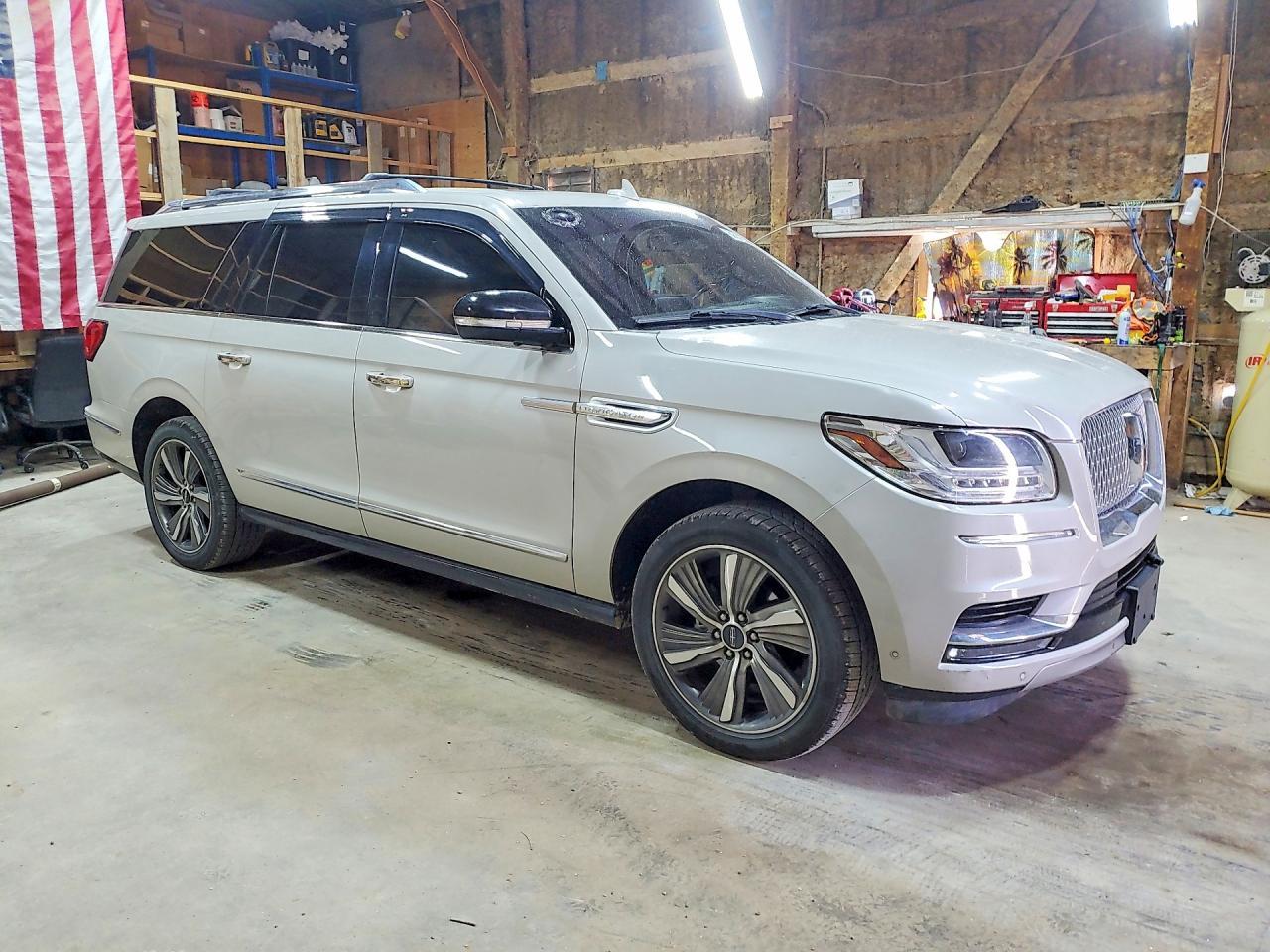 2019 Lincoln Navigator L Reserve - Фото 4