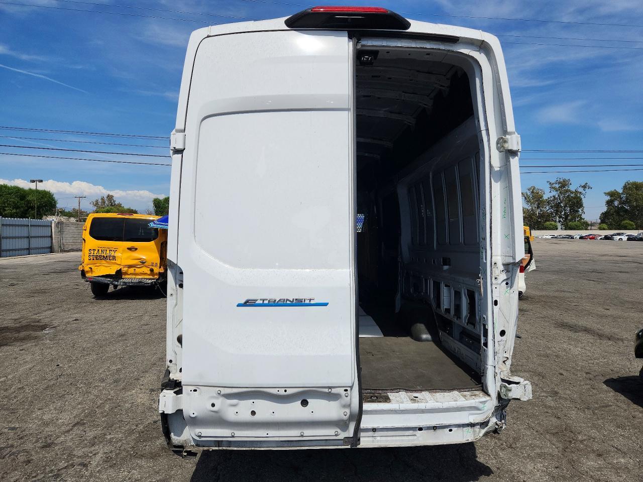 2023 Ford Transit 350 Delivery Van - Фото 6