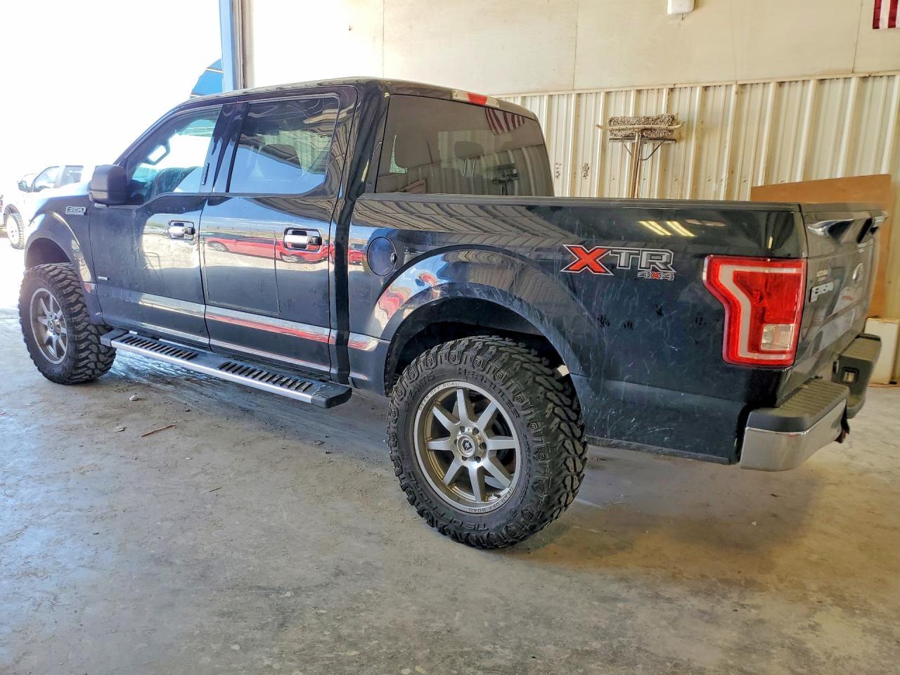 2017 Ford F150 Supercrew - Image 2