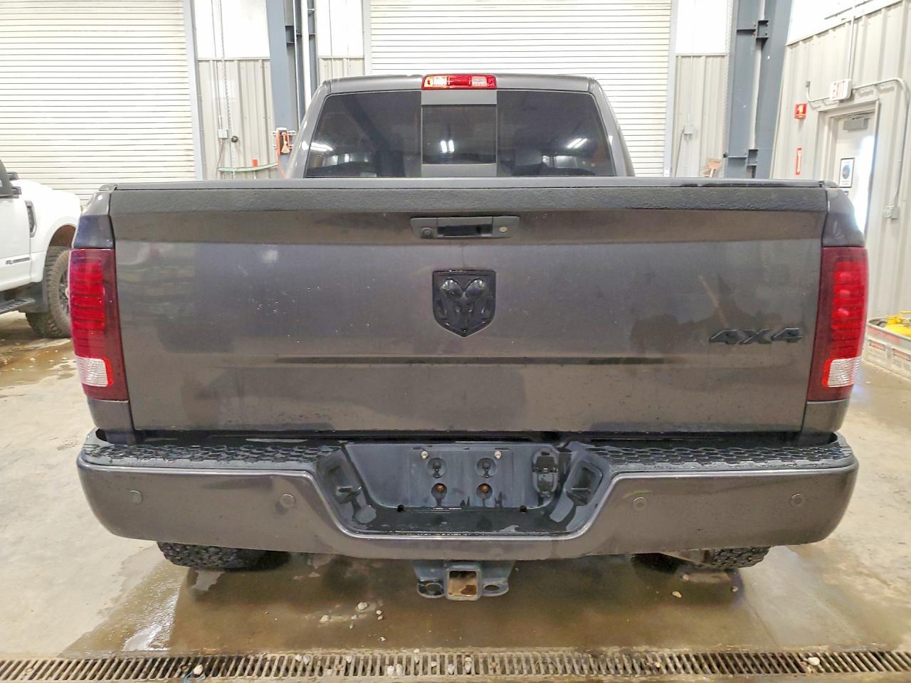 2016 Ram 2500 Laramie - Фото 6