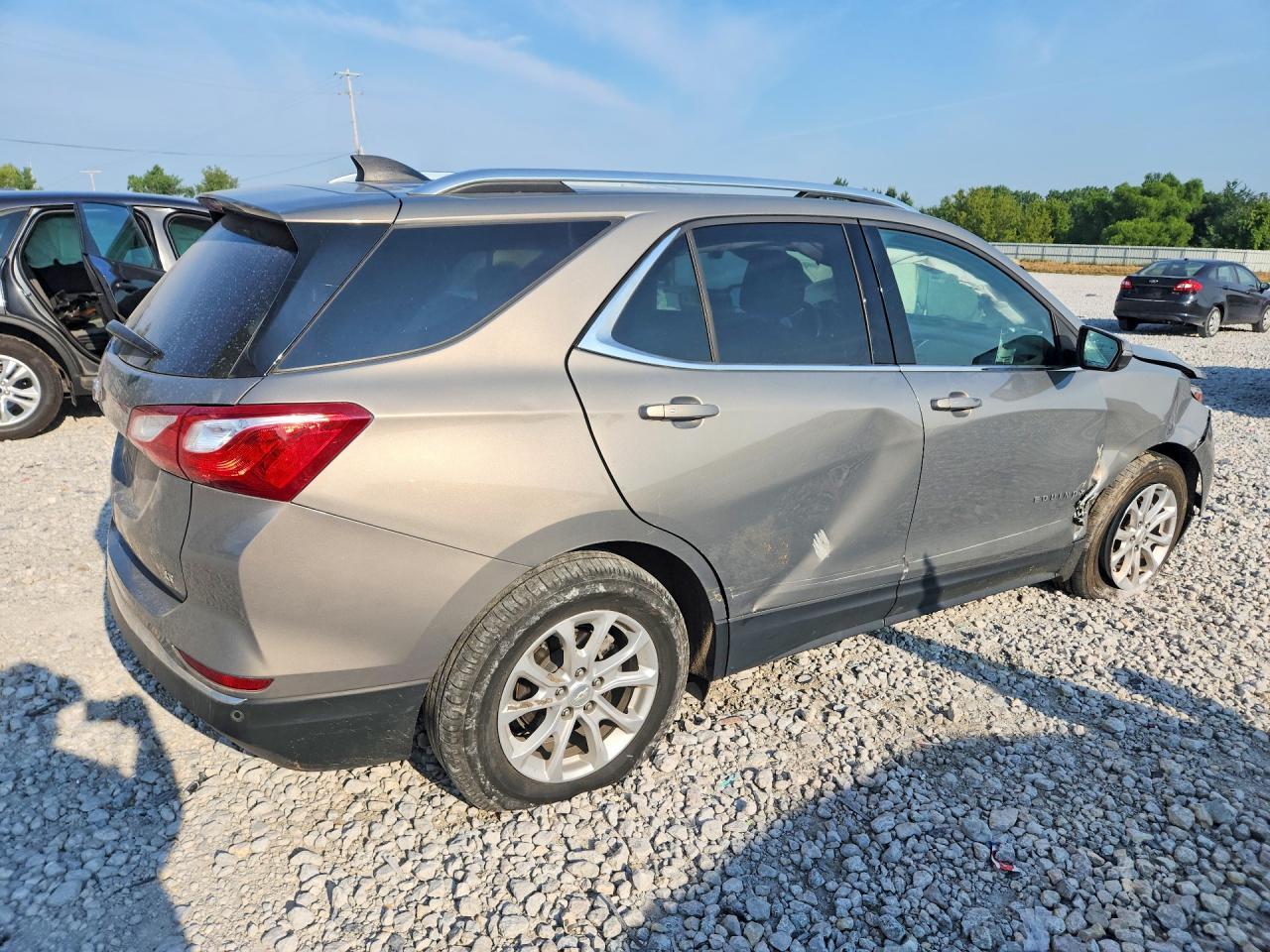 2018 Chevrolet Equinox Lt - Фото 3