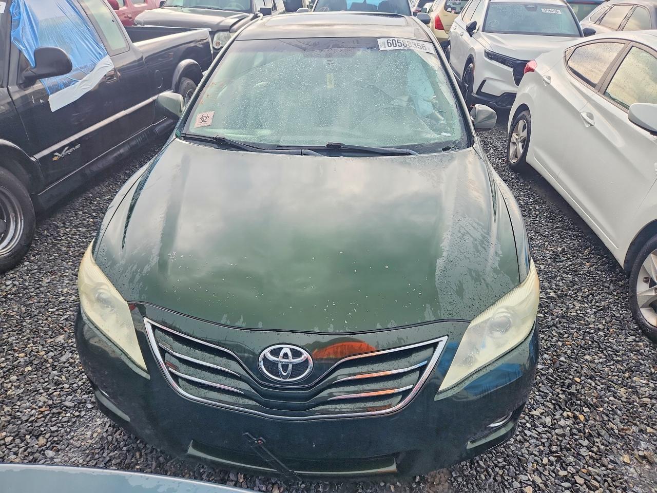 2010 Toyota Camry Xle V6 - Фото 5