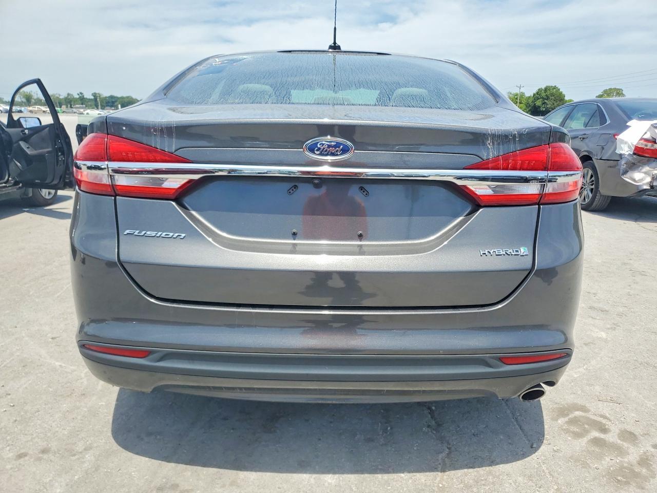2018 Ford Fusion S Hybrid - Фото 6