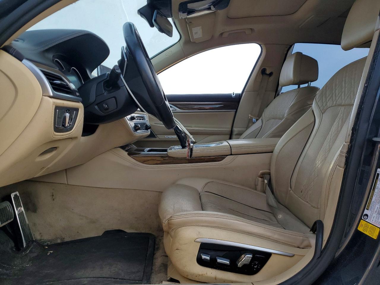 2016 BMW 740 I - Image 7