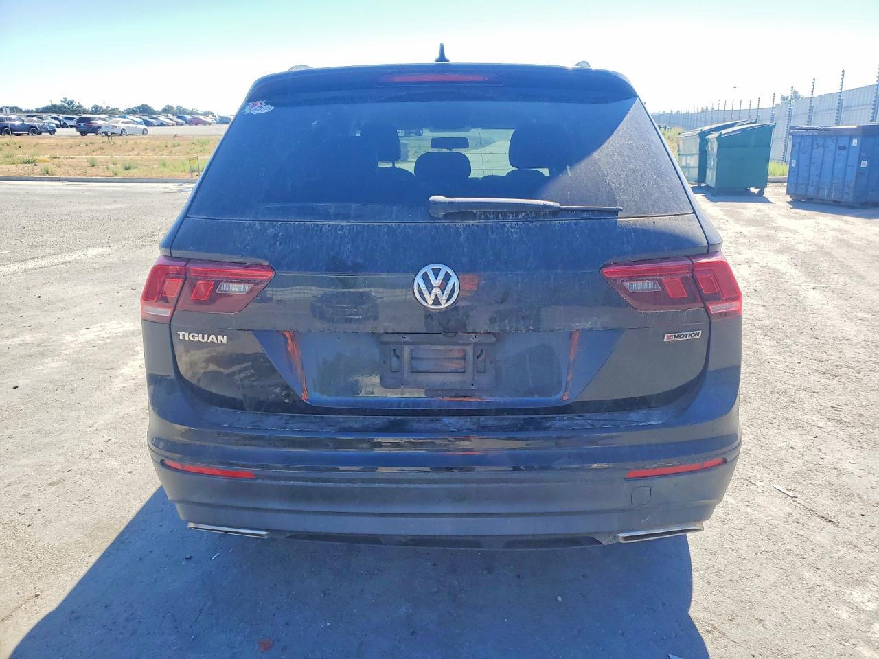 2020 Volkswagen Tiguan S - Image 6