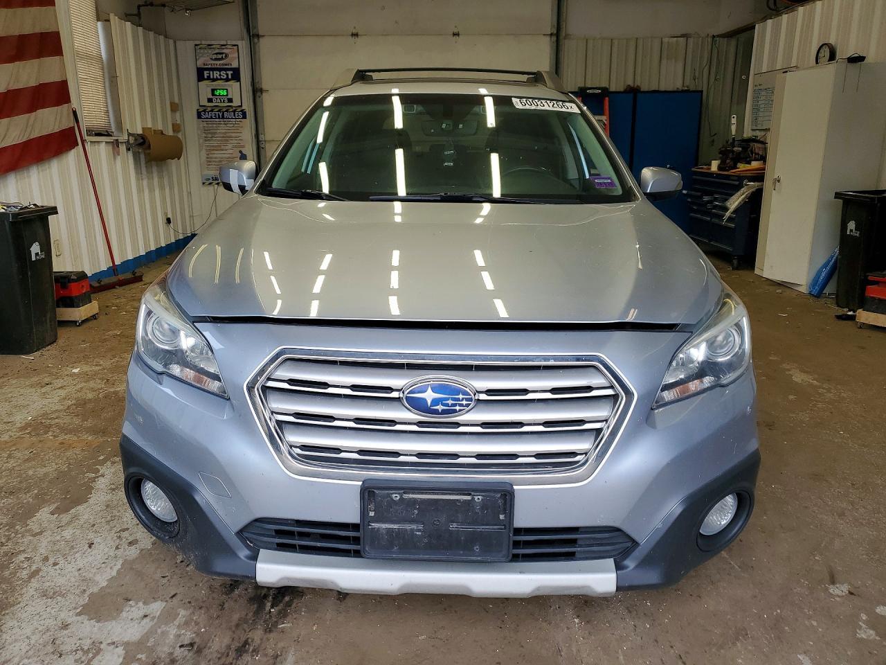 2017 Subaru Outback 2.5I Limited - Image 5