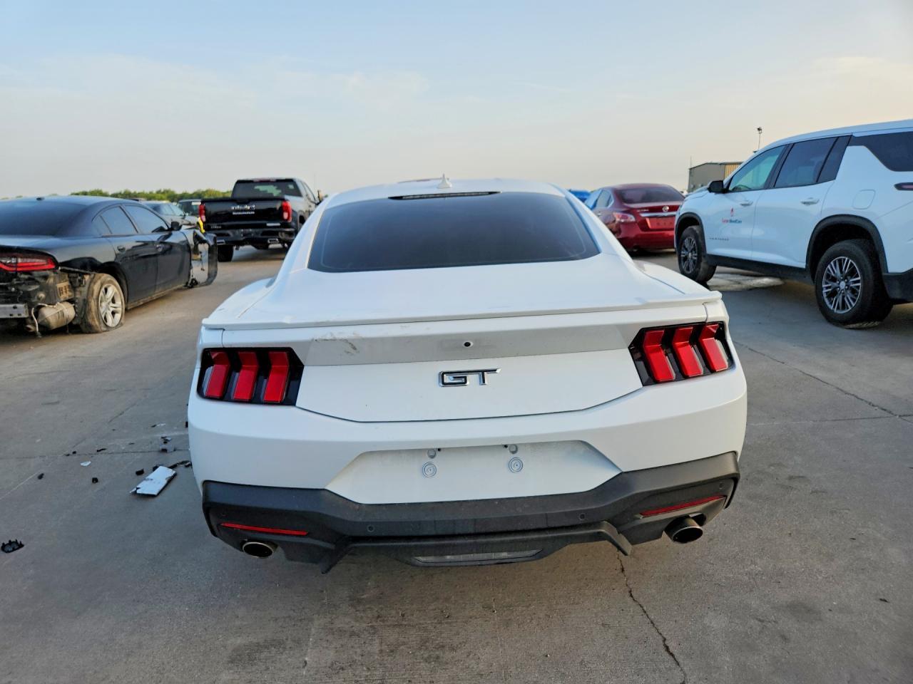 2026 Ford Mustang Gt - Фото 6