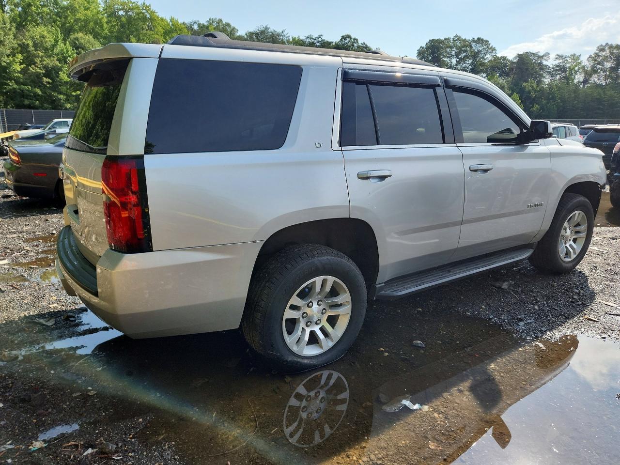 2019 Chevrolet Tahoe C1500 Lt - Image 3