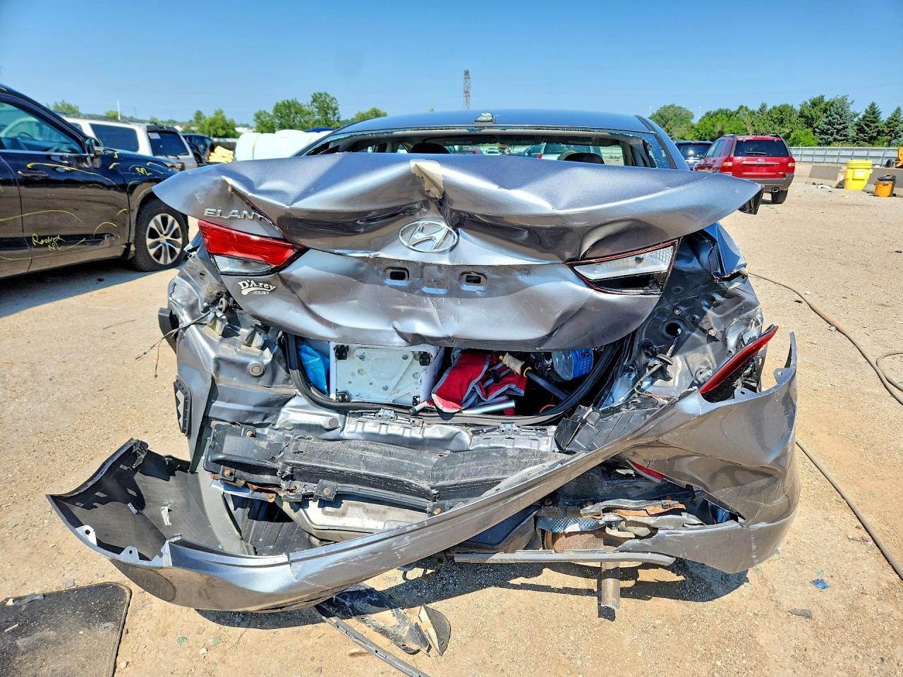 2016 Hyundai Elantra Se - Фото 6