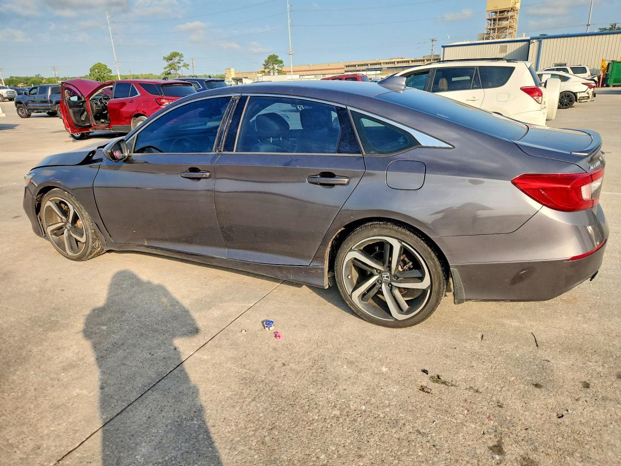 2020 Honda Accord Sport - Фото 2
