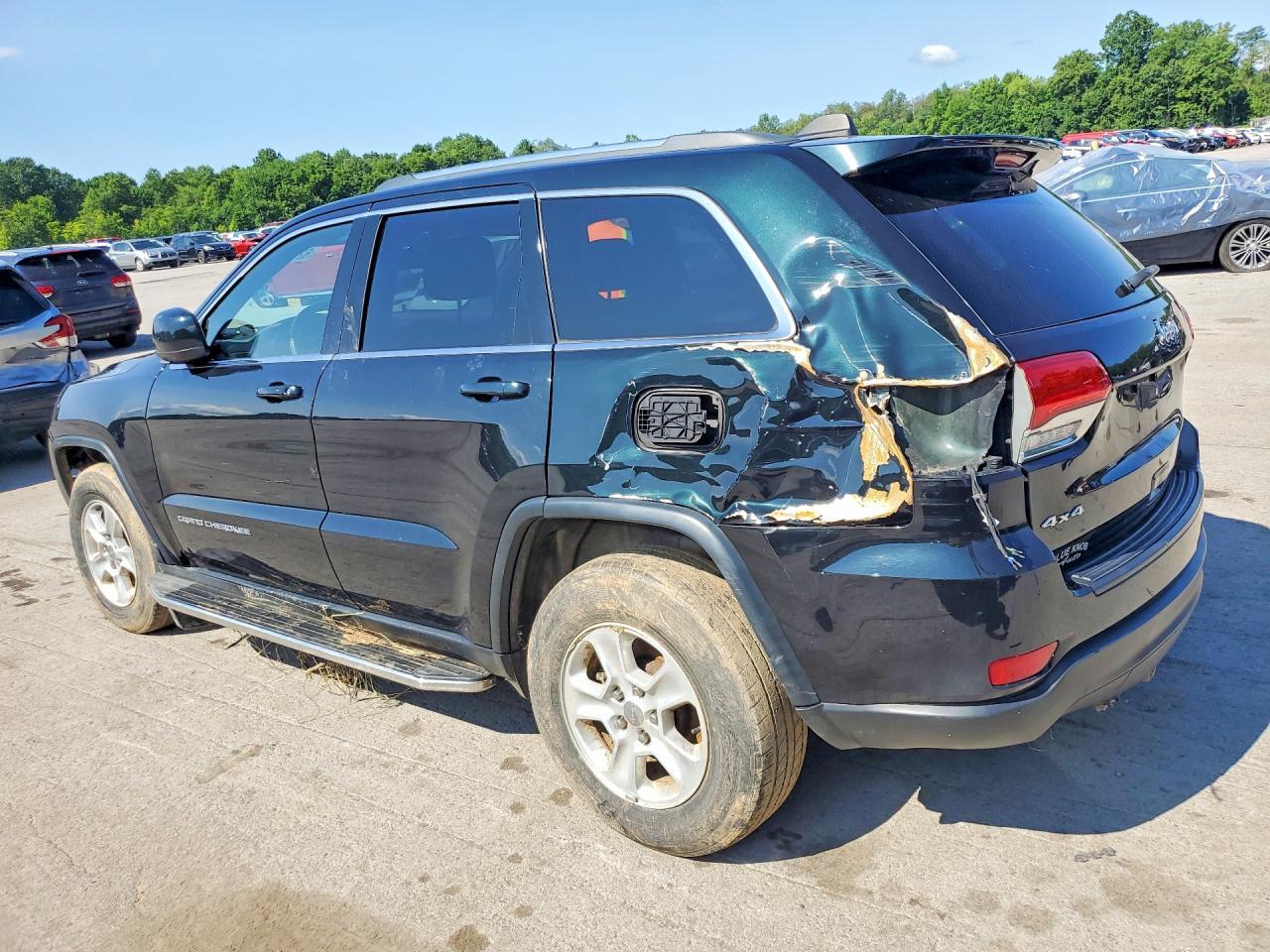 2015 Jeep Grand Cherokee Laredo - Фото 2